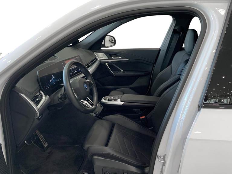 BMW iX1 xDrive30 Fully Charged M-Sport