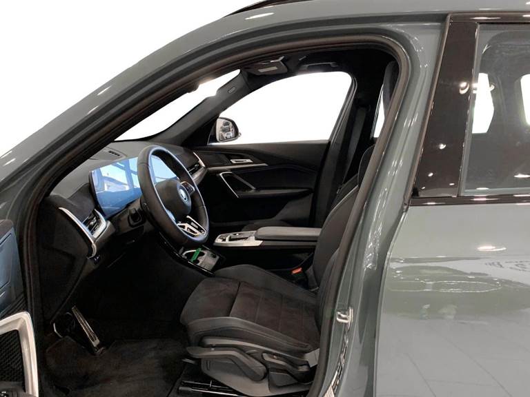 BMW iX1 xDrive30 M-Sport