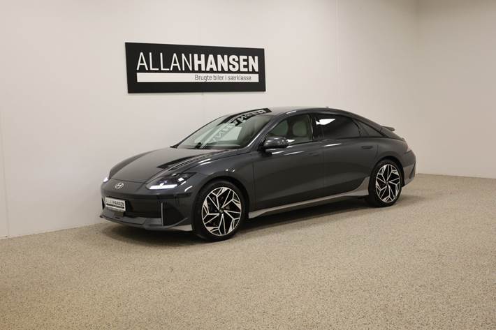 Grå Hyundai Ioniq 6 fra 2023