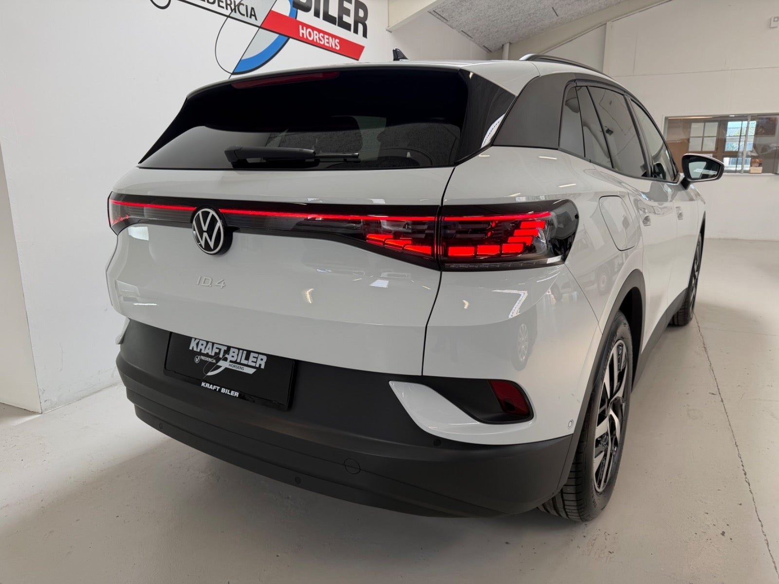 Hvid VW ID.4 fra 2024
