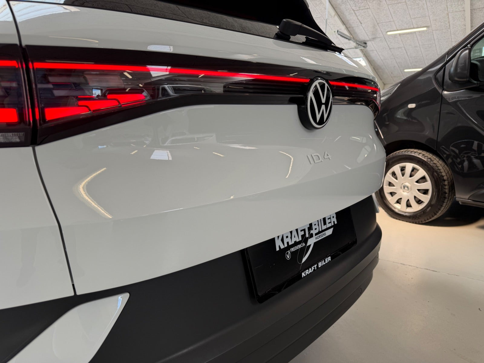 Hvid VW ID.4 fra 2024