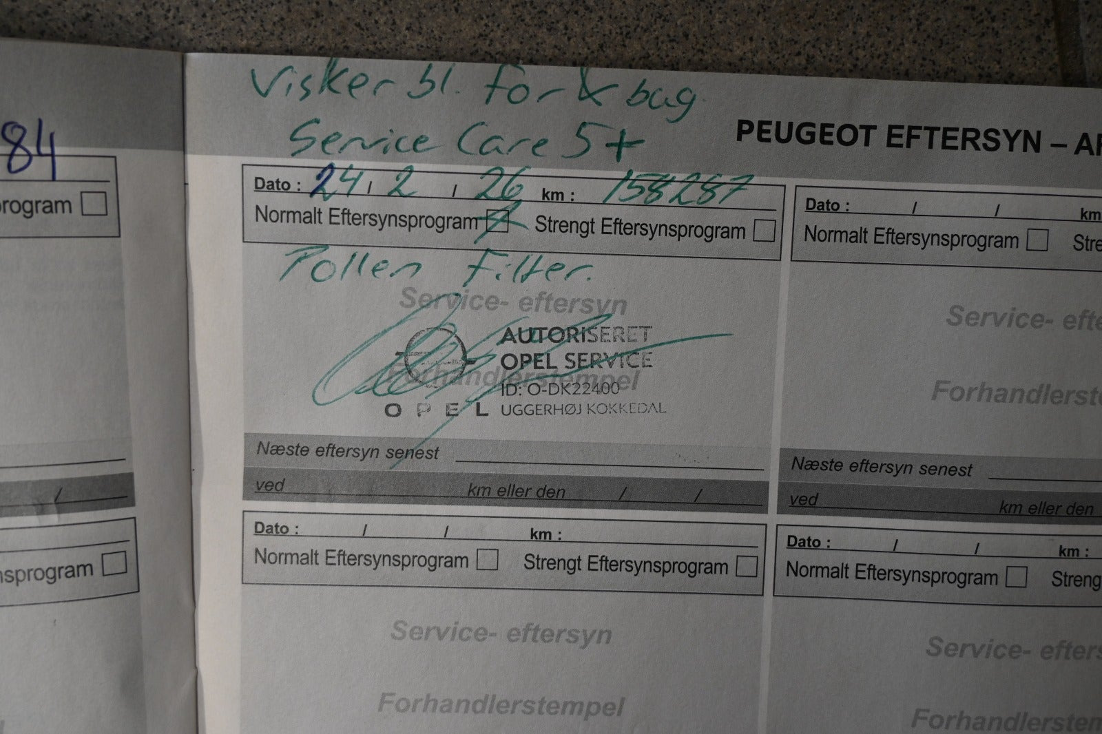 Blå Peugeot Rifter fra 2019