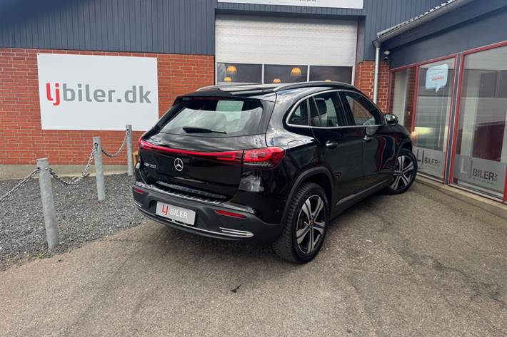Sort Mercedes EQA250 fra 2021
