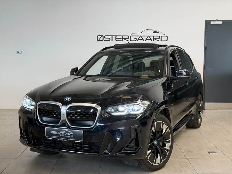BMW iX3 Charged Plus M-Sport
