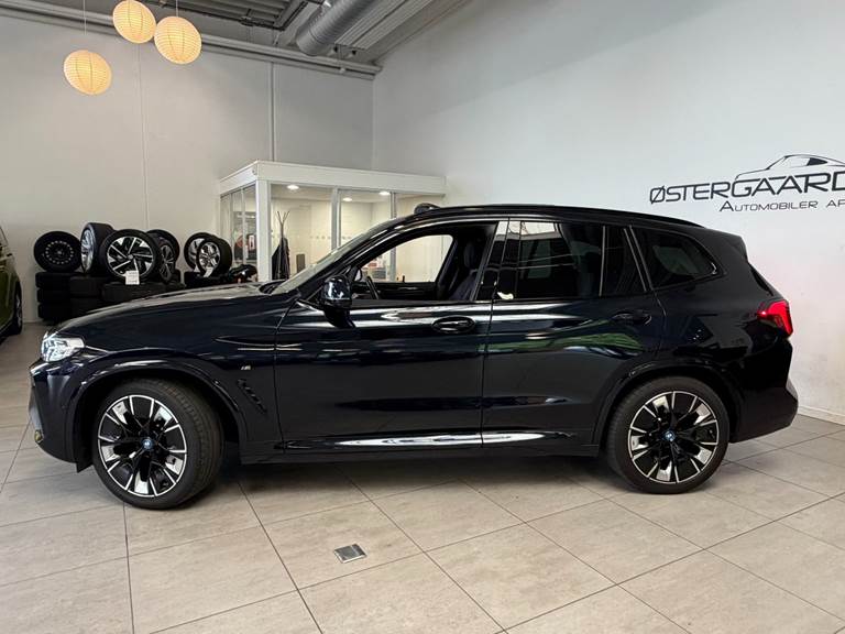 BMW iX3 Charged Plus M-Sport