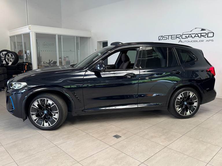 BMW iX3 Charged Plus M-Sport