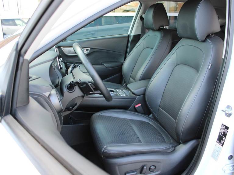 Hyundai Kona 64 EV Premium