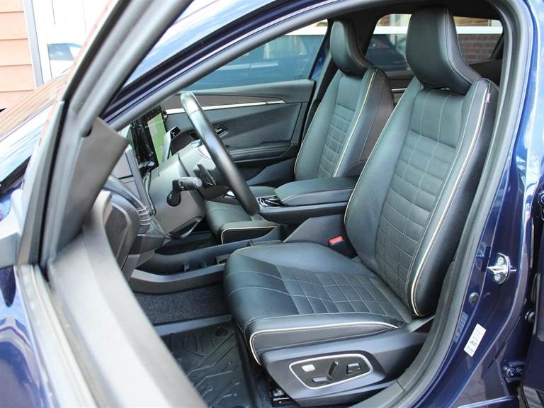 Renault Megane E-Tech 60 Iconic