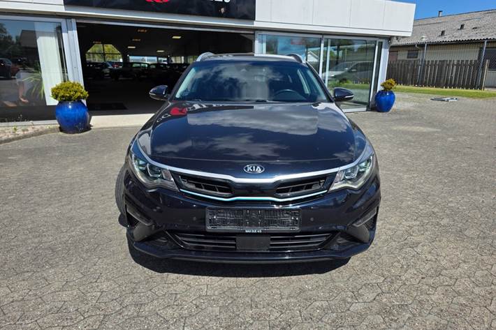 Blå Kia Optima fra 2020
