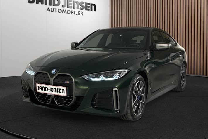 Grøn BMW i4 fra 2024