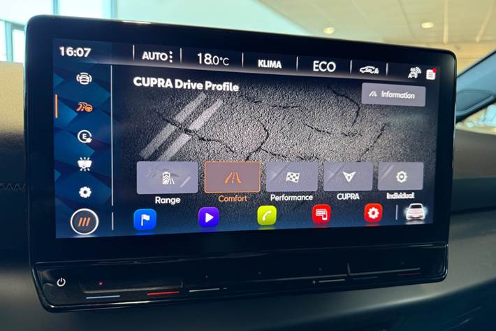 Grå Cupra Born fra 2024