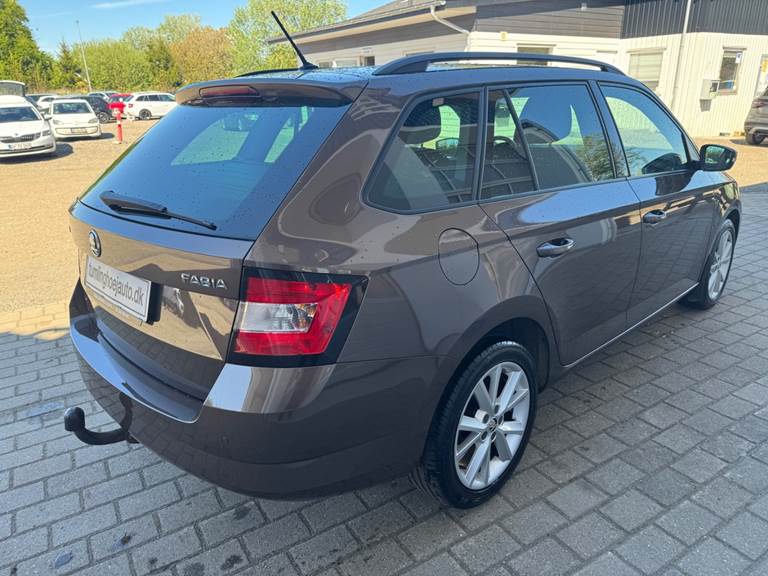 Skoda Fabia 1,0 TSi 110 Style Combi DSG