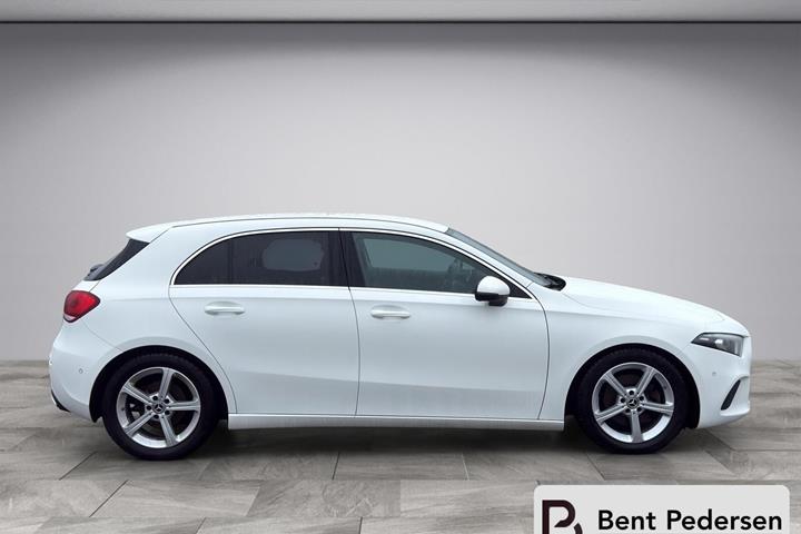 Hvid Mercedes A200 d fra 2020