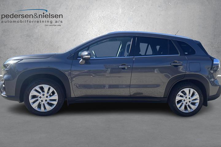 Grå Suzuki S-Cross fra 2023