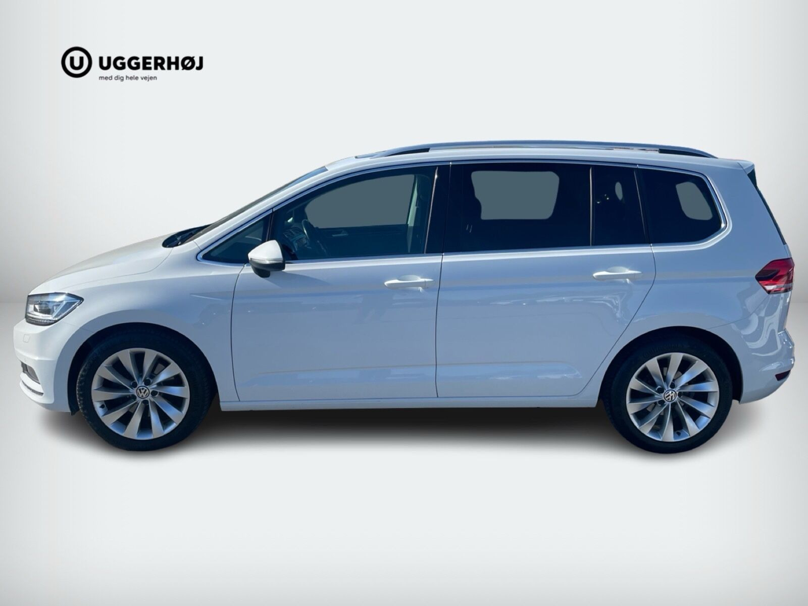 Hvid VW Touran fra 2021