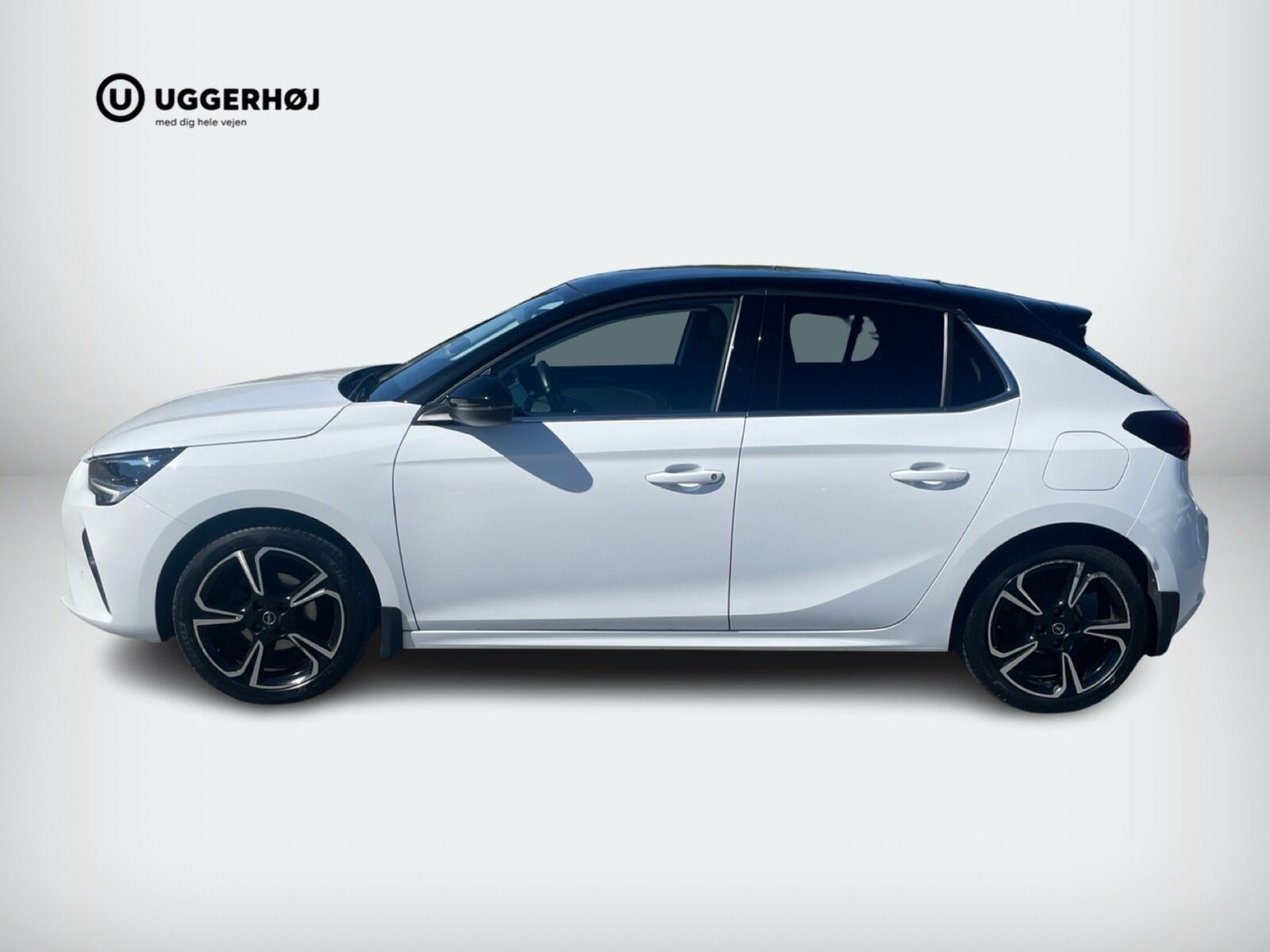 Hvid Opel Corsa fra 2021