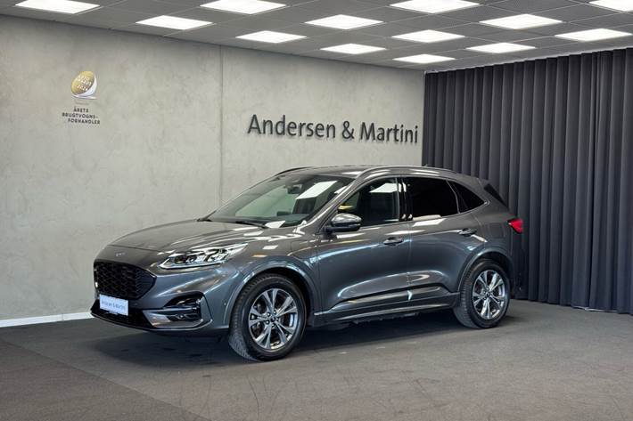 Grå Ford Kuga fra 2020