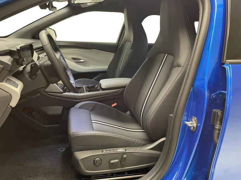 Ford Capri EL UR Select 286HK 5d Aut.
