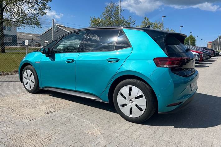 Turquoise VW ID.3 fra 2022