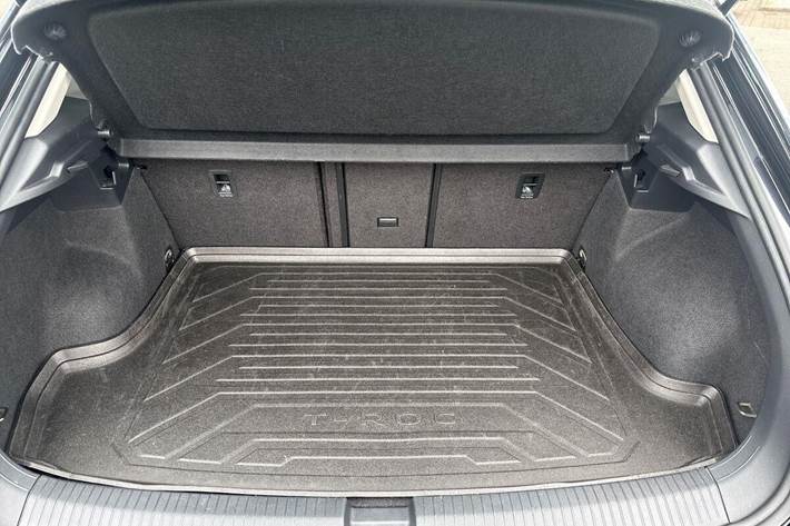 Sort VW T-Roc fra 2018