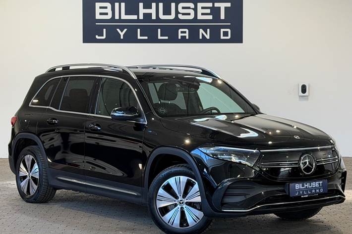 Sort Mercedes EQB300 fra 2023