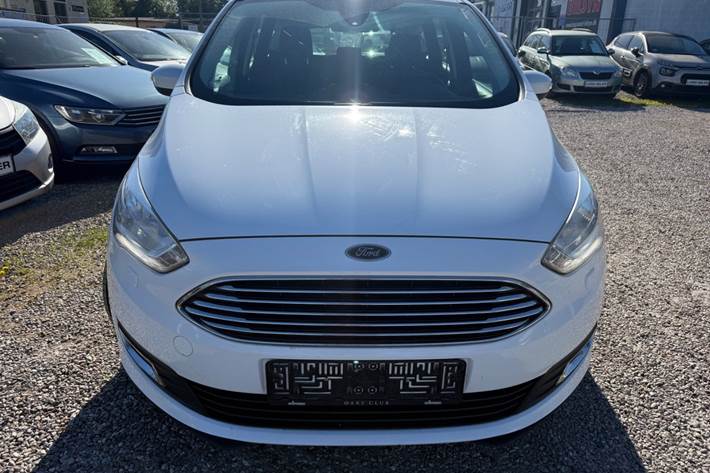 Hvid Ford C-MAX fra 2015