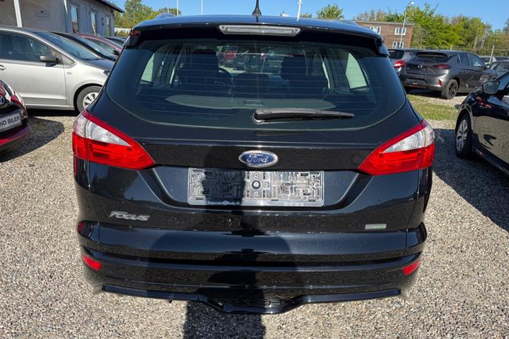 Sort Ford Focus fra 2013