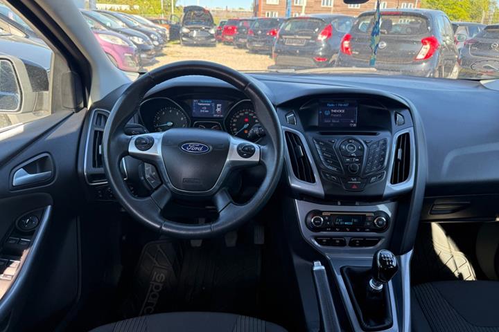 Sort Ford Focus fra 2013