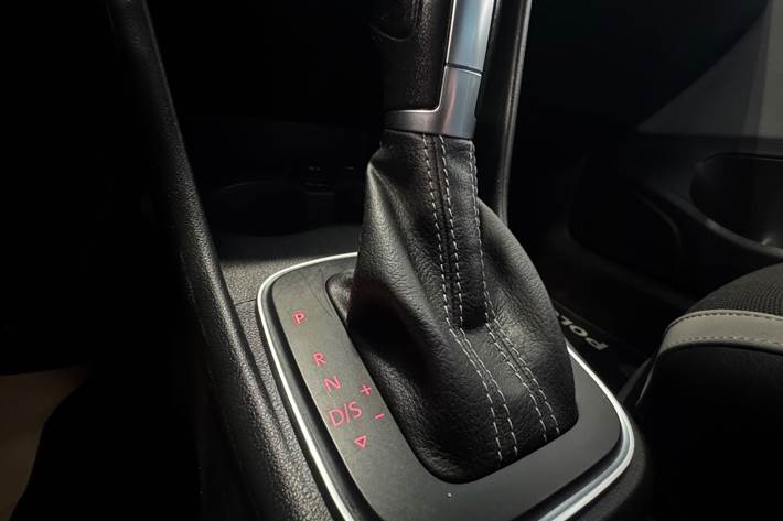 Hvid VW Polo fra 2017