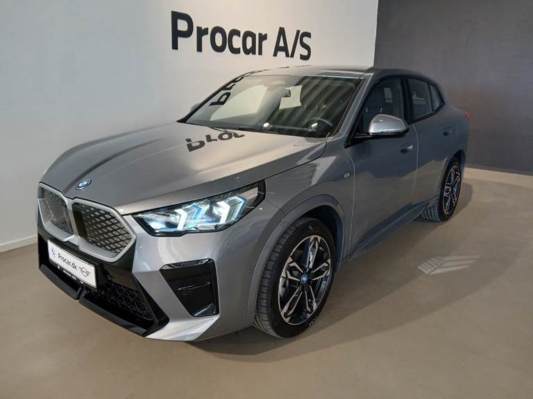 BMW iX2 eDrive20 M-Sport
