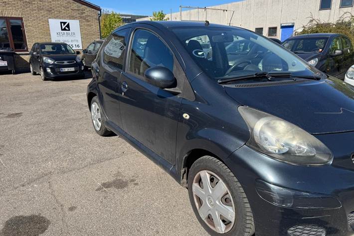 undefined Toyota Aygo fra 2010