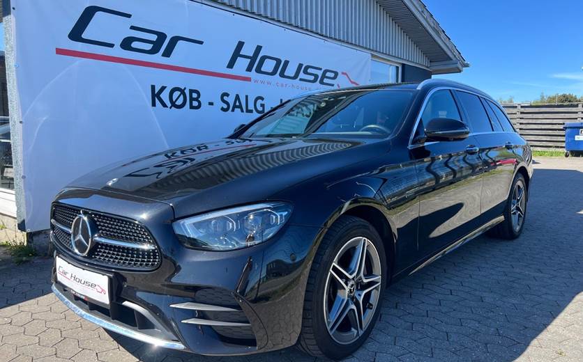Mercedes E300 de 2,0 AMG Line Night Edition stc. aut.