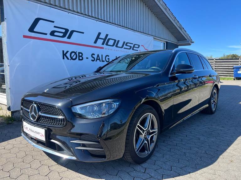 Mercedes E300 de 2,0 AMG Line Night Edition stc. aut.