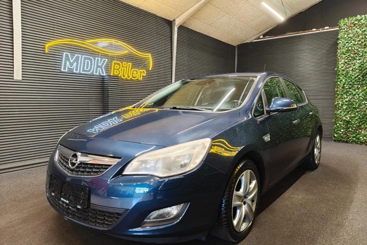 undefined Opel Astra fra 2011