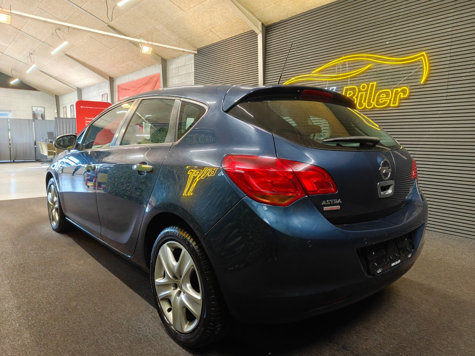 undefined Opel Astra fra 2011