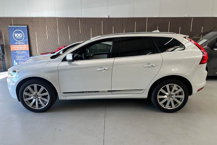 Hvid Volvo XC60 fra 2015