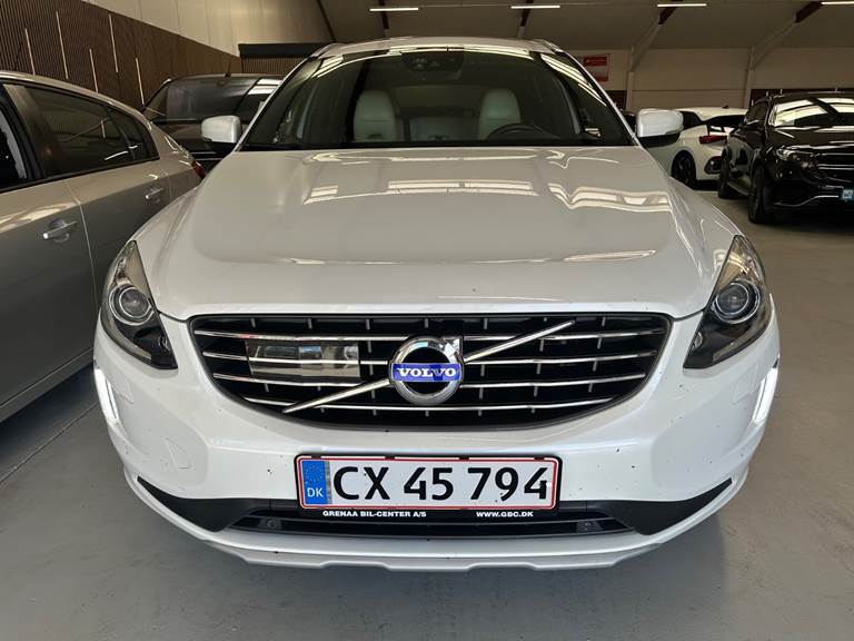 Volvo XC60 2,0 D4 190 Summum aut.