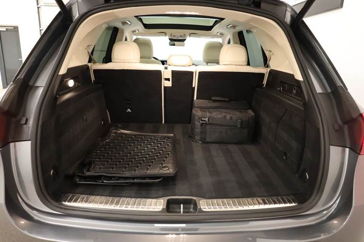 Grå Mercedes GLE350 de fra 2023