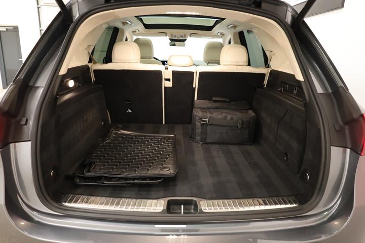 Grå Mercedes GLE350 de fra 2023