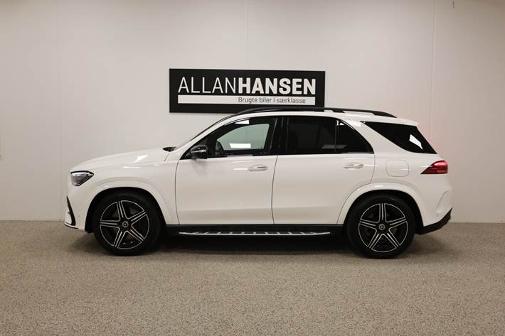 Hvid Mercedes GLE350 de fra 2024