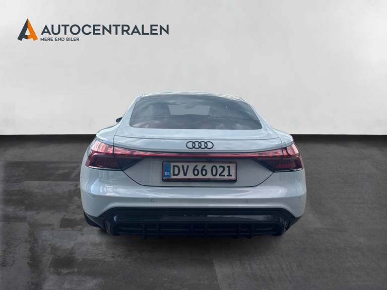 Audi e-tron GT quattro