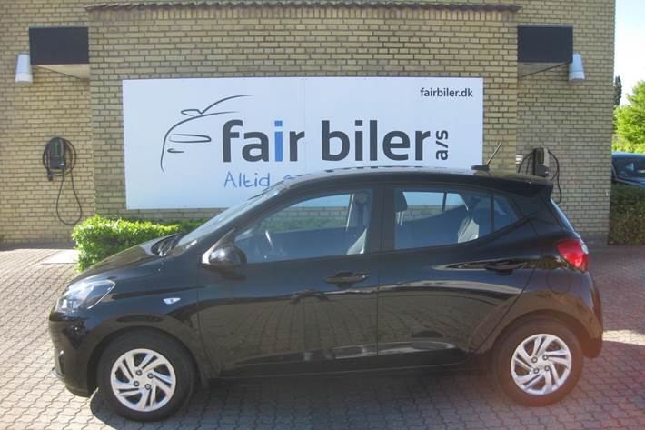 Sort Hyundai i10 fra 2024