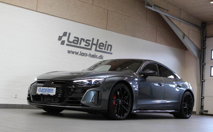 Audi RS e-tron GT quattro