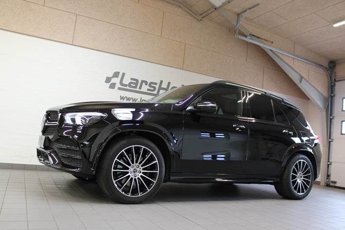 Sort Mercedes GLE350 de fra 2022