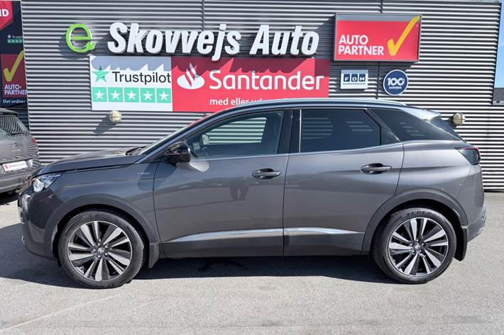 Grå Peugeot 3008 fra 2019
