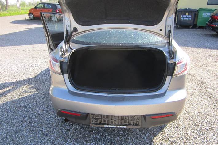 undefined Mazda 3 fra 2010