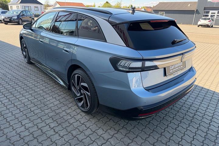 Blå VW ID.7 fra 2024