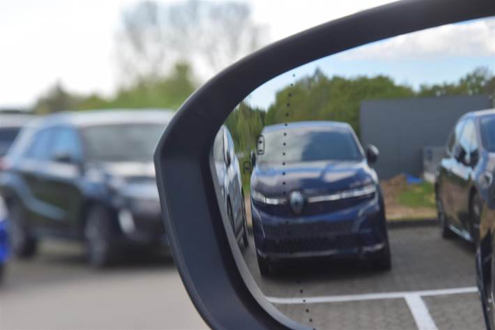 Sort Renault Mégane fra 2023