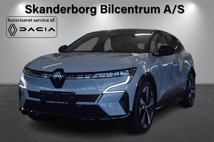 Grå Renault Mégane fra 2023 set udefra