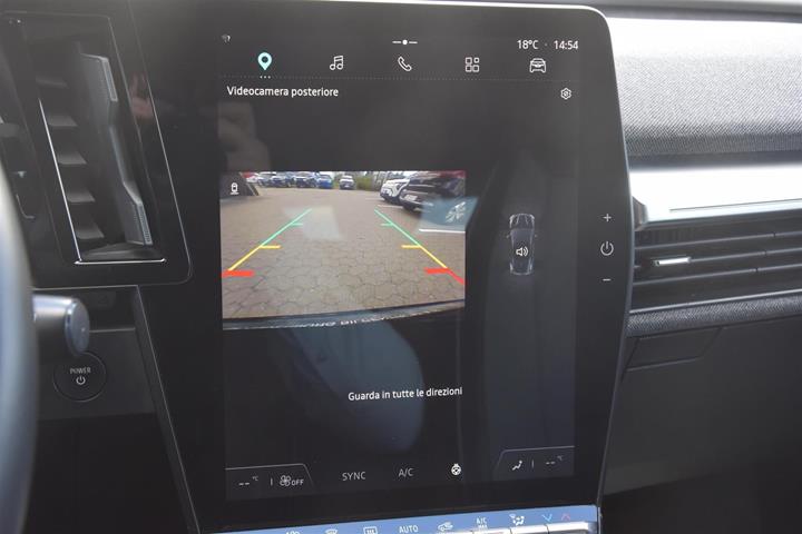 Grå Renault Mégane fra 2023